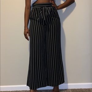 High waisted Pants⚫️⚪️⚫️⚪️⚫️